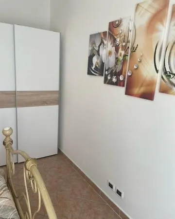 Ferienwohnung Nora House Savona Exterior foto